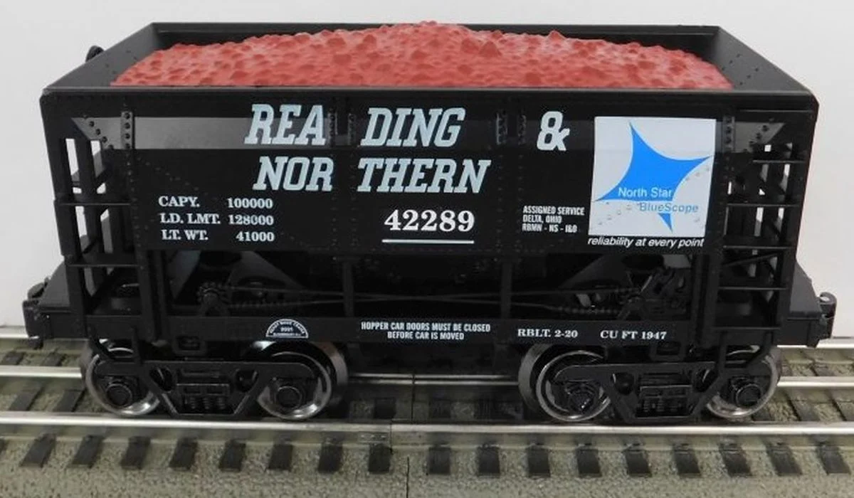 Ready Made Trains O Scale Ore Car Reading & Northern - RMT96712