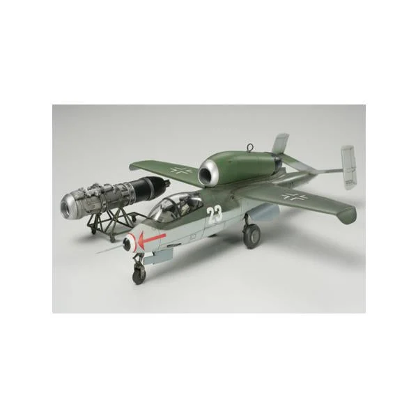 Tamiya 1/48 German Heinkel He162 A2 - 61097