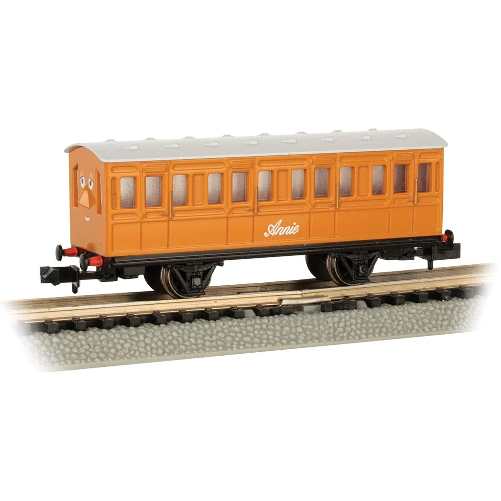 Bachmann N Scale TTT Annie Coach - BAC76094
