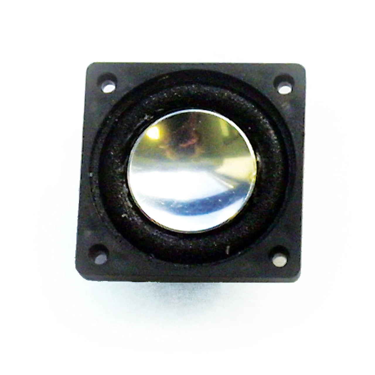 Soundtraxx 28mm square x 11.2mm (d), 8-ohm mega bass speaker - 810131