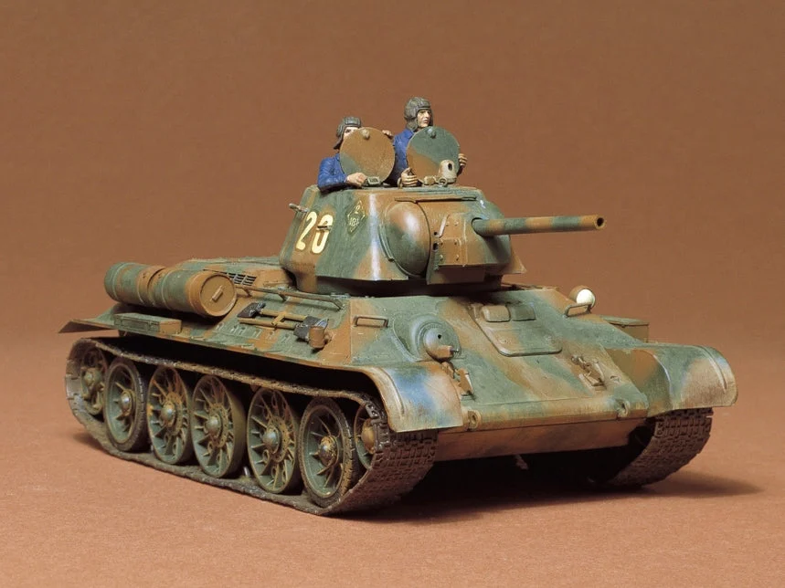 Tamiya 1/35 Russian T34/76 1943 Tank Kit - 35059