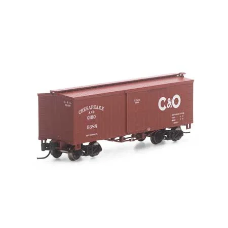 Athearn N Scale 36' Old Time Wood Box, C&O #5688
