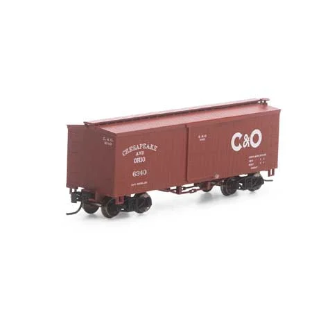 Athearn N Scale 36' Old Time Wood Box, C&O #6340