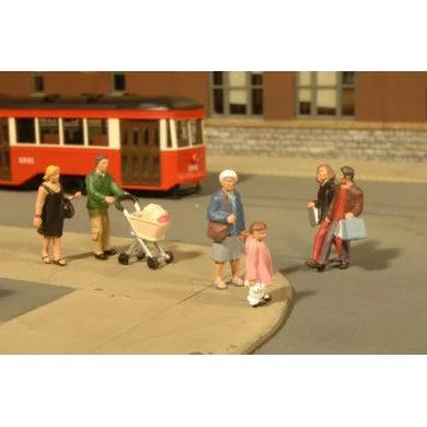 Bachmann O Strolling Figures/6pc - BAC33159