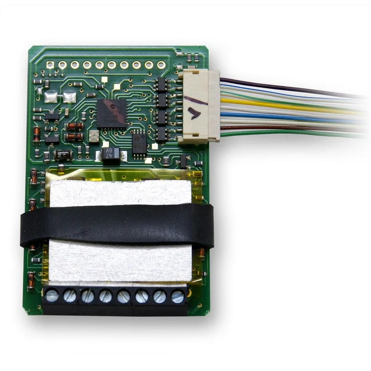 Digitrax DG583S 5 Amp Mobile DCC Decoder – 8 Function FX3