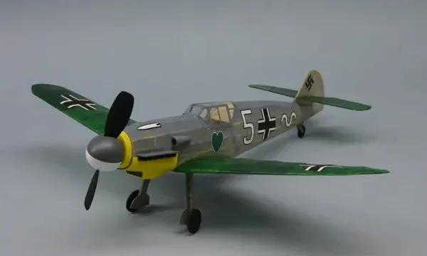 Dumas Messerschmitt ME-109G Kit - 225