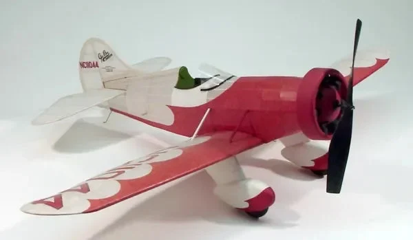 Dumas Gee Bee Model E Kit - 302