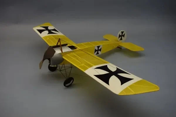 Dumas Fokker Eindecker E111 Kit - 331