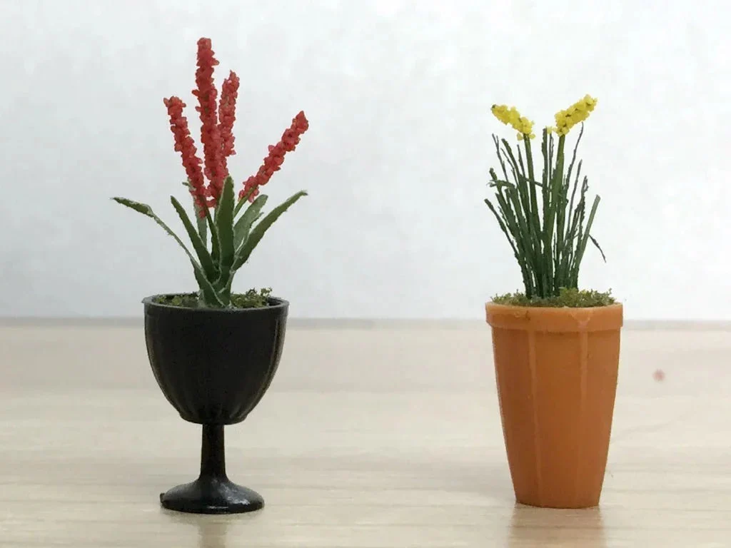 HO Scale JTT - Assorted Potted Flower Plants 2 - 95567