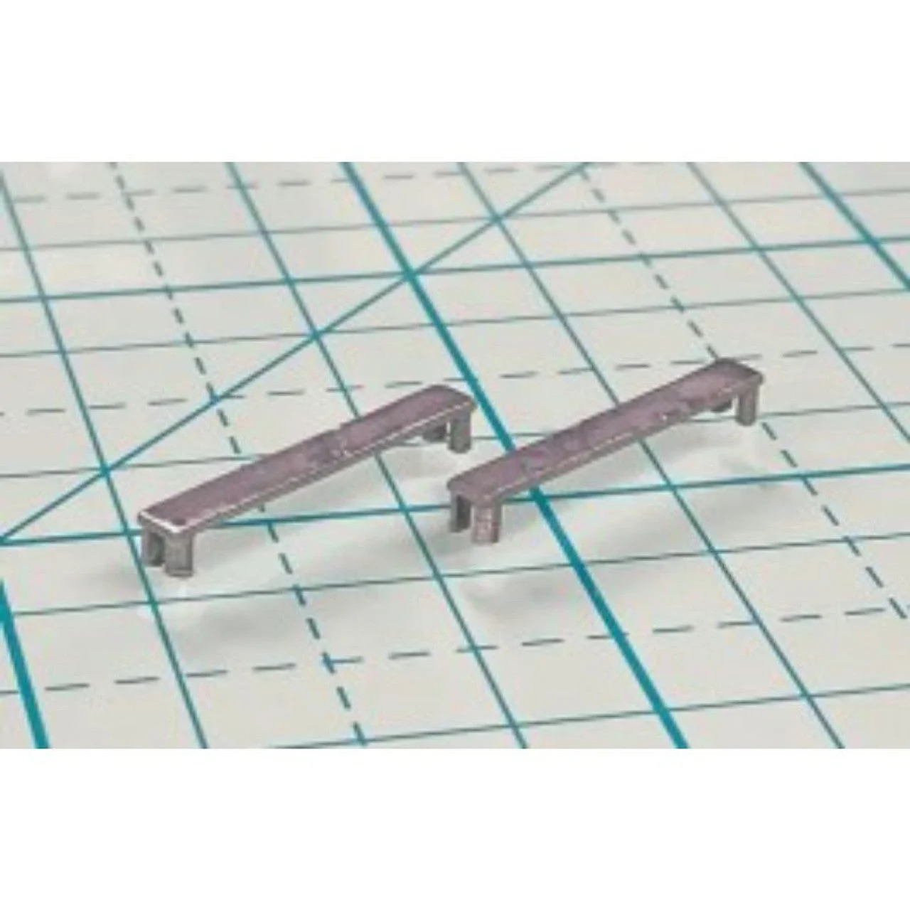 Mac Rail HO PTC Stand for "Track" Type Antenna - 4 Pack