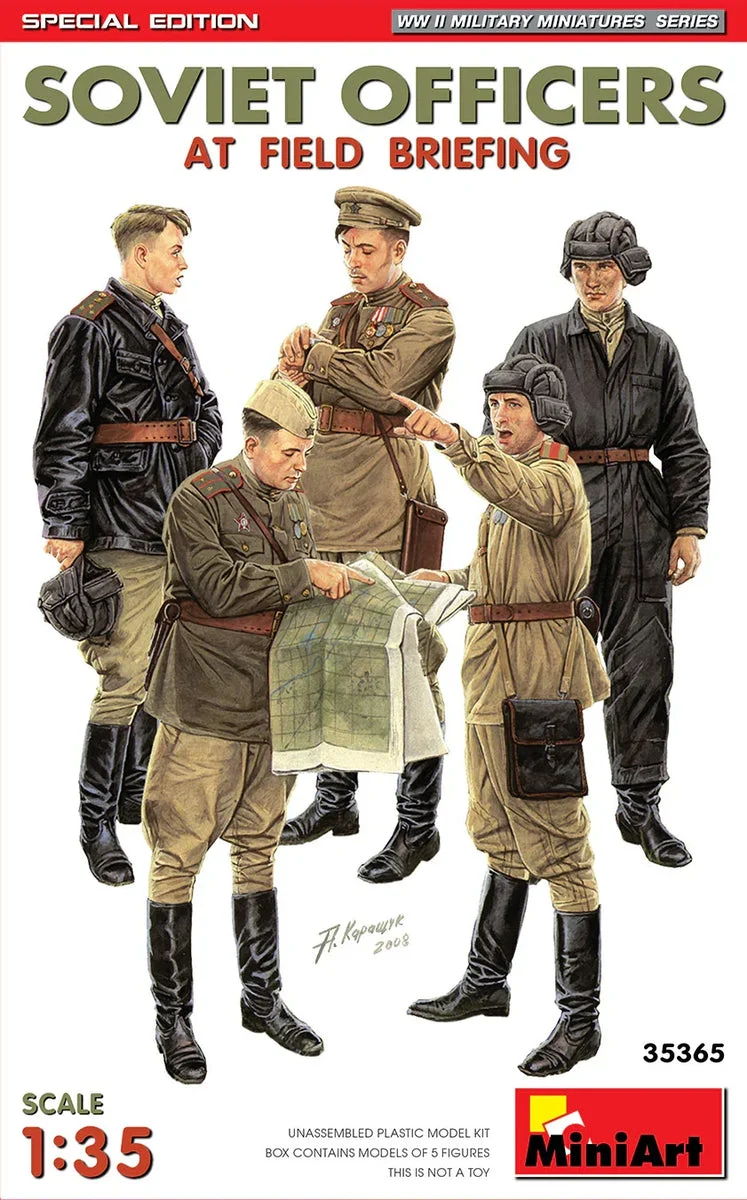 1/35 Mini Art - Soviet Officers At Field Briefing - 35365