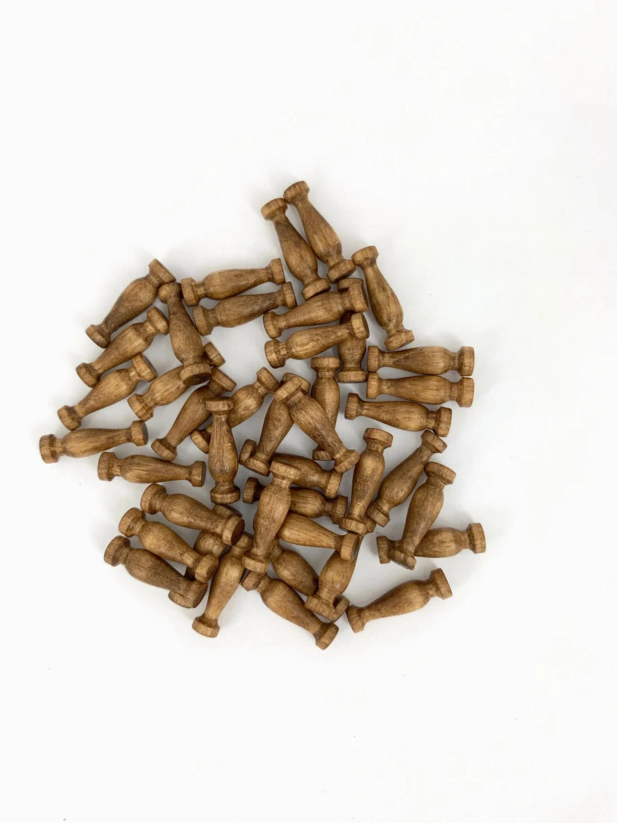 Model Shipways - 5/16" (8mm) Walnut Stanchion 40 pcs - 351