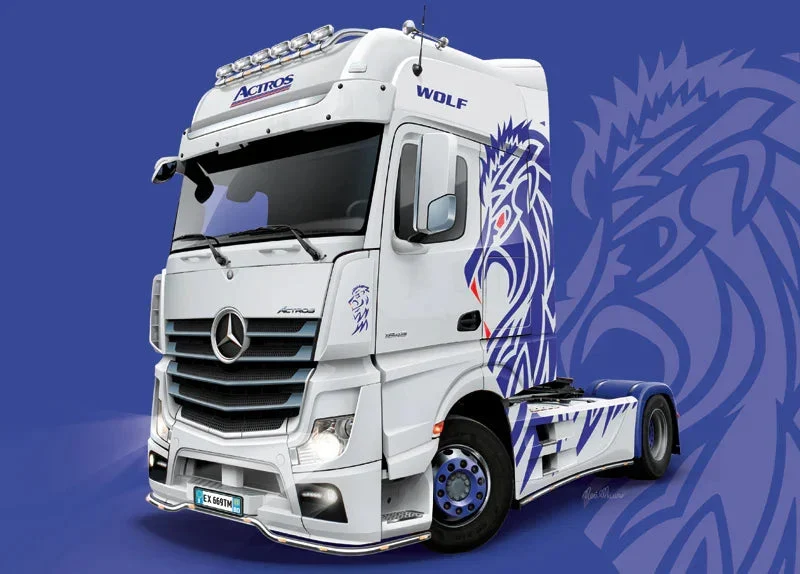 1/24 Italeri Mercedes-Benz Actros MP4 Giga Space 3935