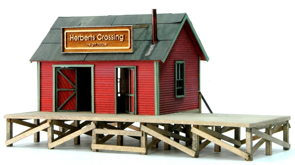 O Banta Modelworks Herbert's Crossing Freight House 6082