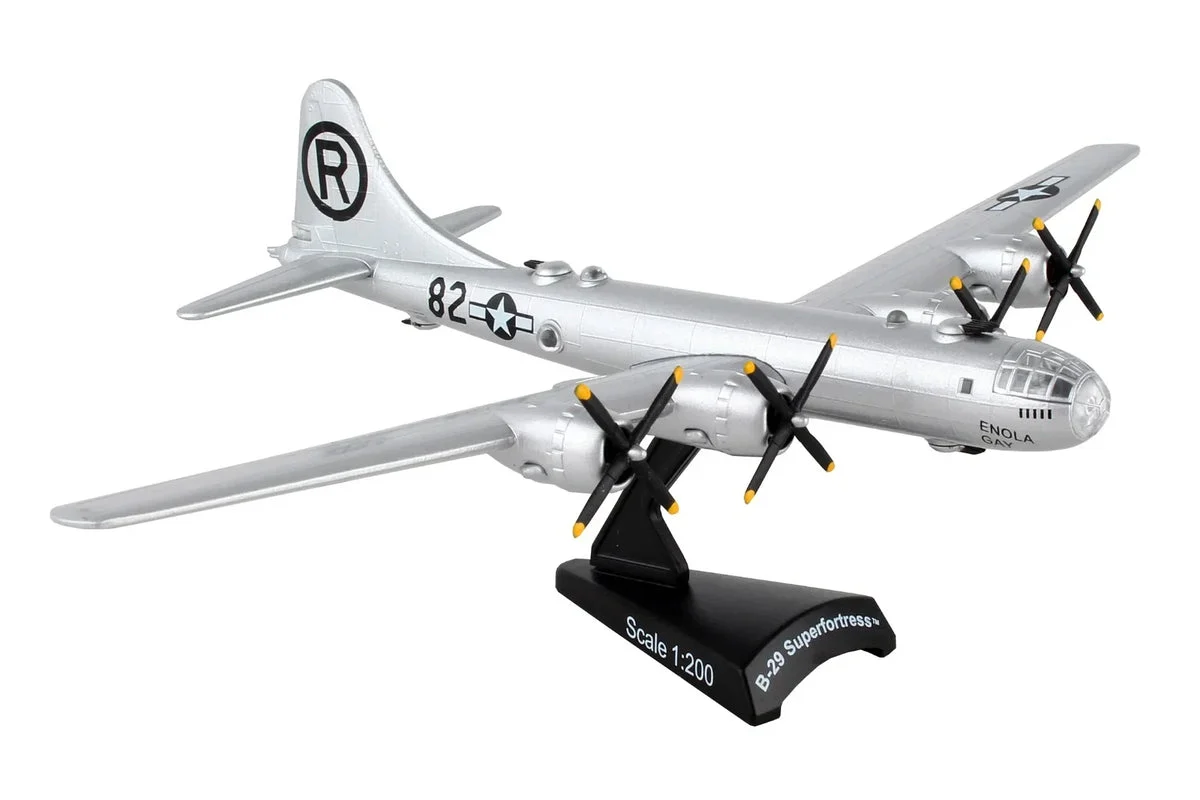 1/200 Daron B-29 USAF Superfortress Enola Gay 5388