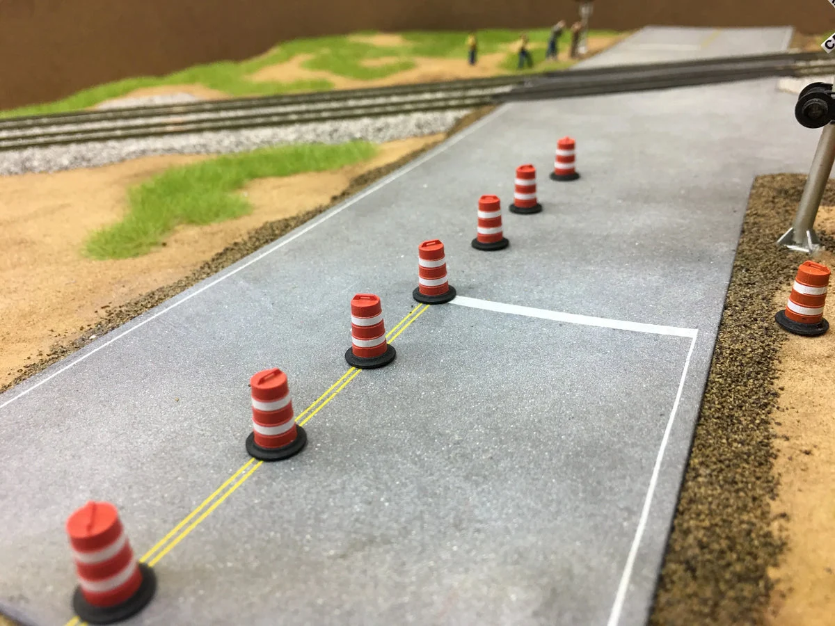 HO East Coast Traffic Barrels (No Lights) 9503 - East Coast Circuits