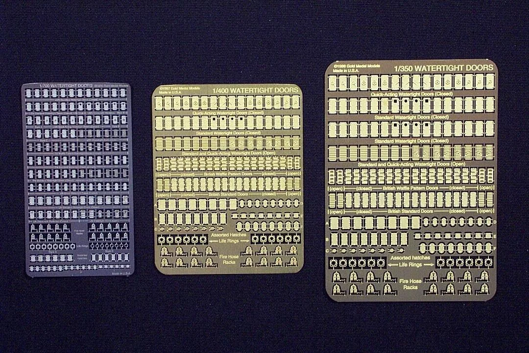 1/400 Gold Medal Watertight Doors 400-2