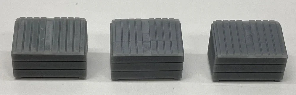 HO Phoenix Precision Closed Dumpsters 31515 - Phoenix Precision Models