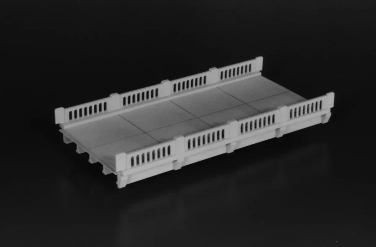N Rix Products Early 50′ Highway Overpass 628-0151