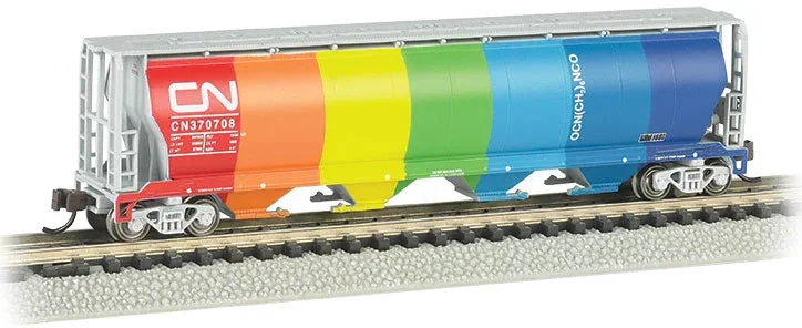 N Bachmann 4 Bay Cylindrical Grain Hopper - CN - #370708 Demonstrator 19151