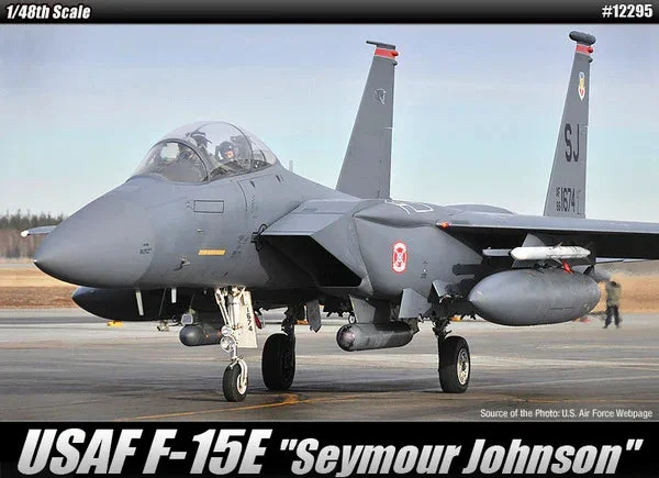 1/48 Academy USAF F-15E "Seymour Johnson" 12295