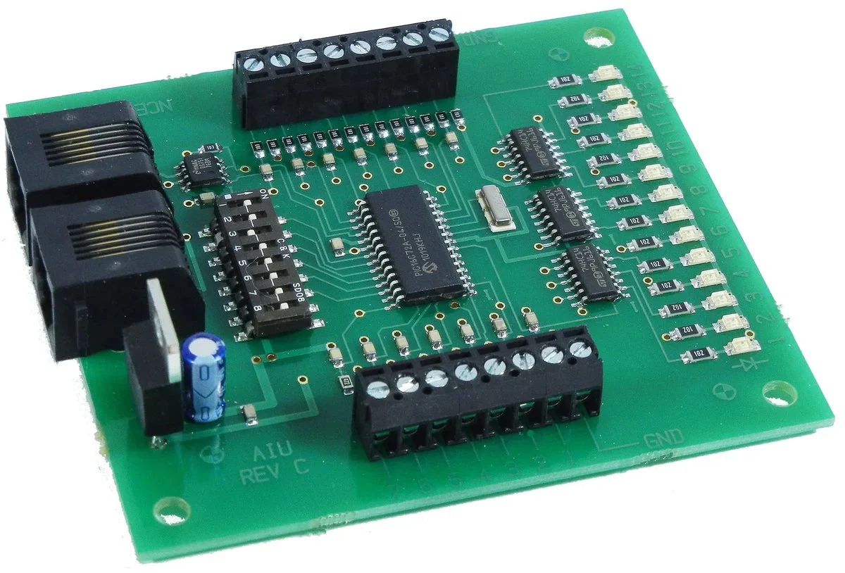 NCE AIU01 Auxiliary Input Unit 0200 - NCE Corporation