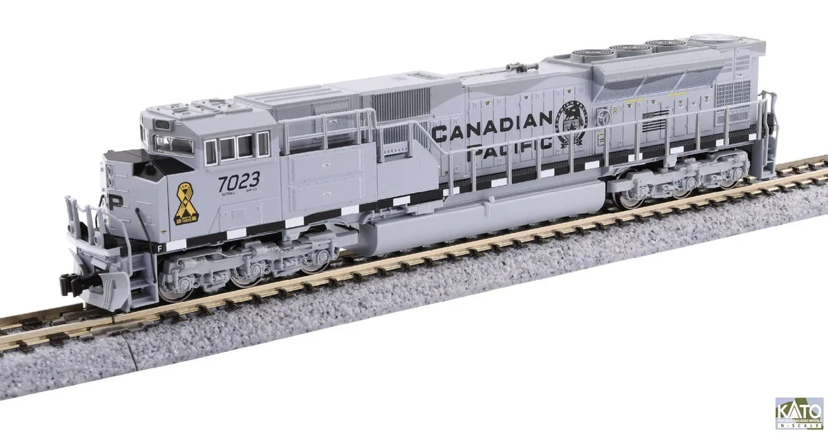 N Kato SD70ACu Canadian Pacific #7023 (Grey) for Analog/DC 176-8544