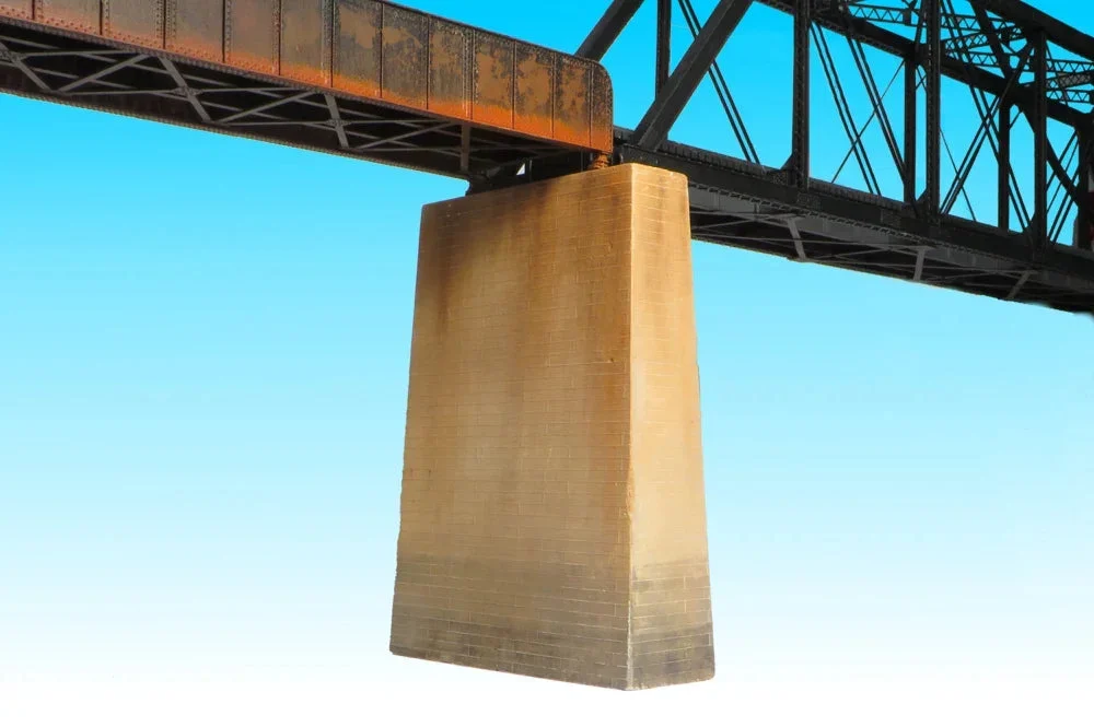 HO Monroe Bridge Pier Board Formed Concrete #557 - Monroe Models