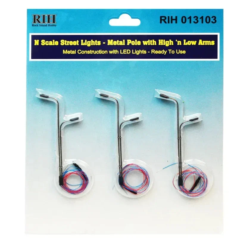 N Rock Island Metal Poles with High 'n Low Arms 13103 - Rock Island Hobby