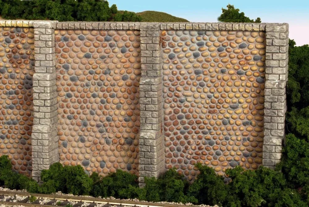 HO Monroe Retaining Wall Field Stone (2-Pack) #107