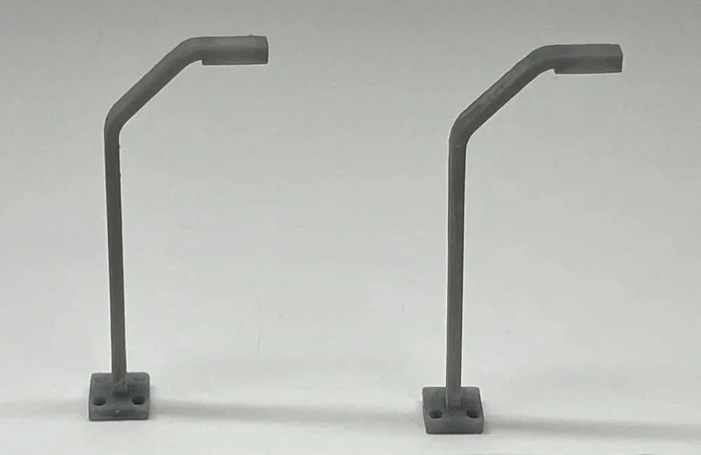 N Phoenix Precision 20′ Street Light with Bases 30635 - Phoenix Precision Models