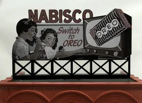 N/HO Miller Engineering Small Nabiso Billboard 44-1752