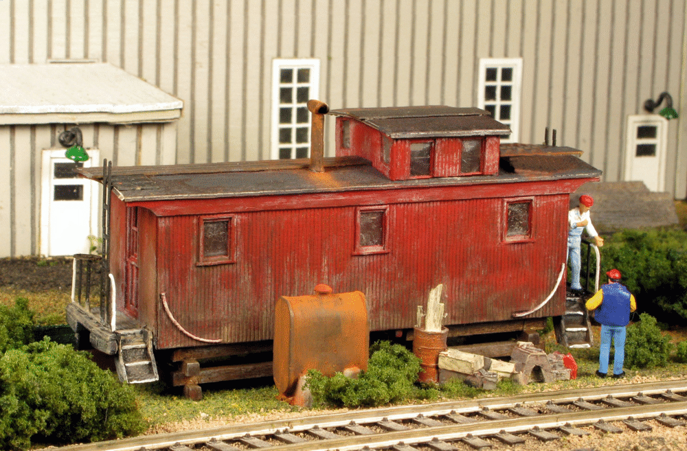 HO Monroe Yard Office Caboose #2220 - Monroe Models