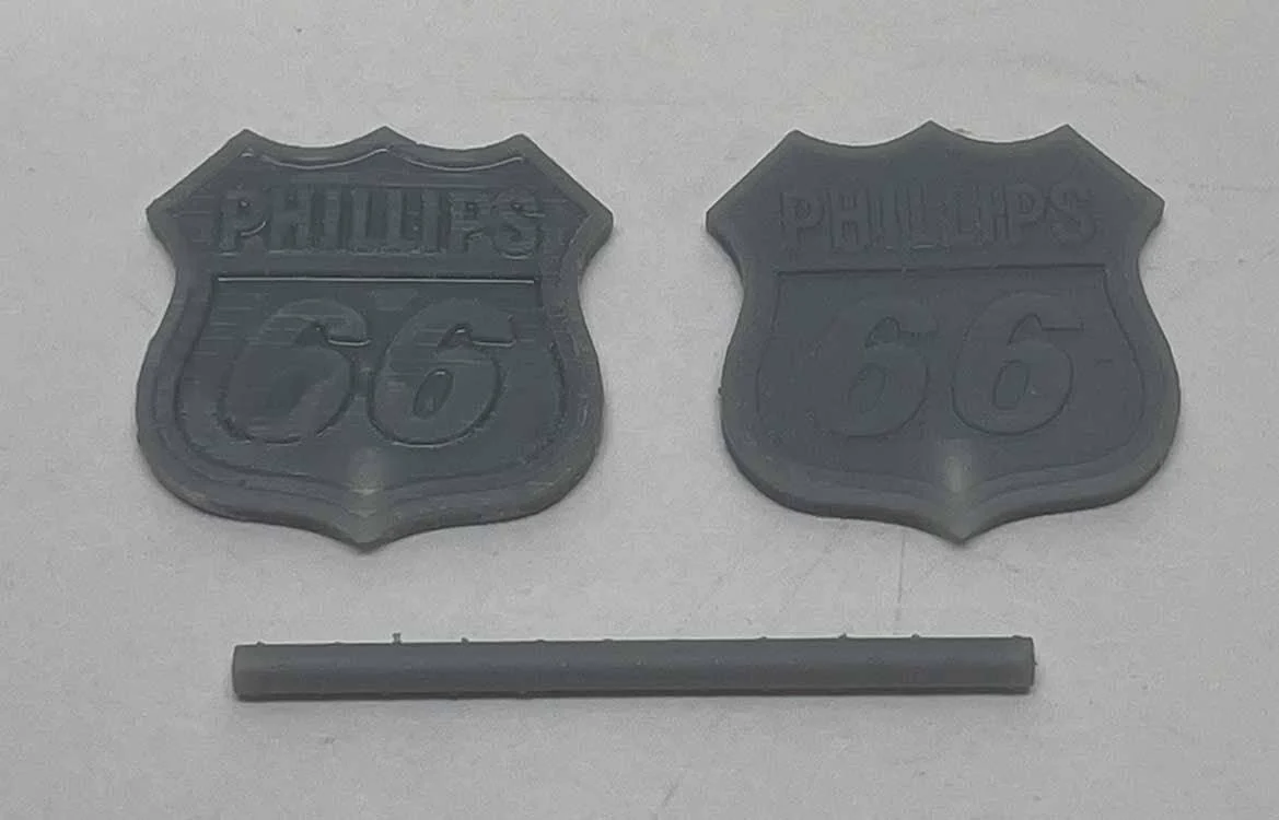 N Phoenix Precision Phillips 66 Gas Station Sign with Pole 30649 - Phoenix Precision Models