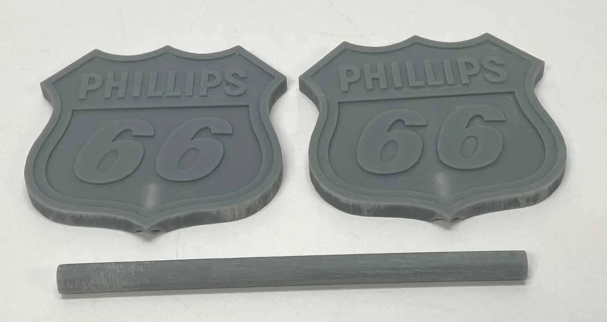 O Phoenix Precision Phillips 66 Gas Station Sign with Pole 33649 - Phoenix Precision Models