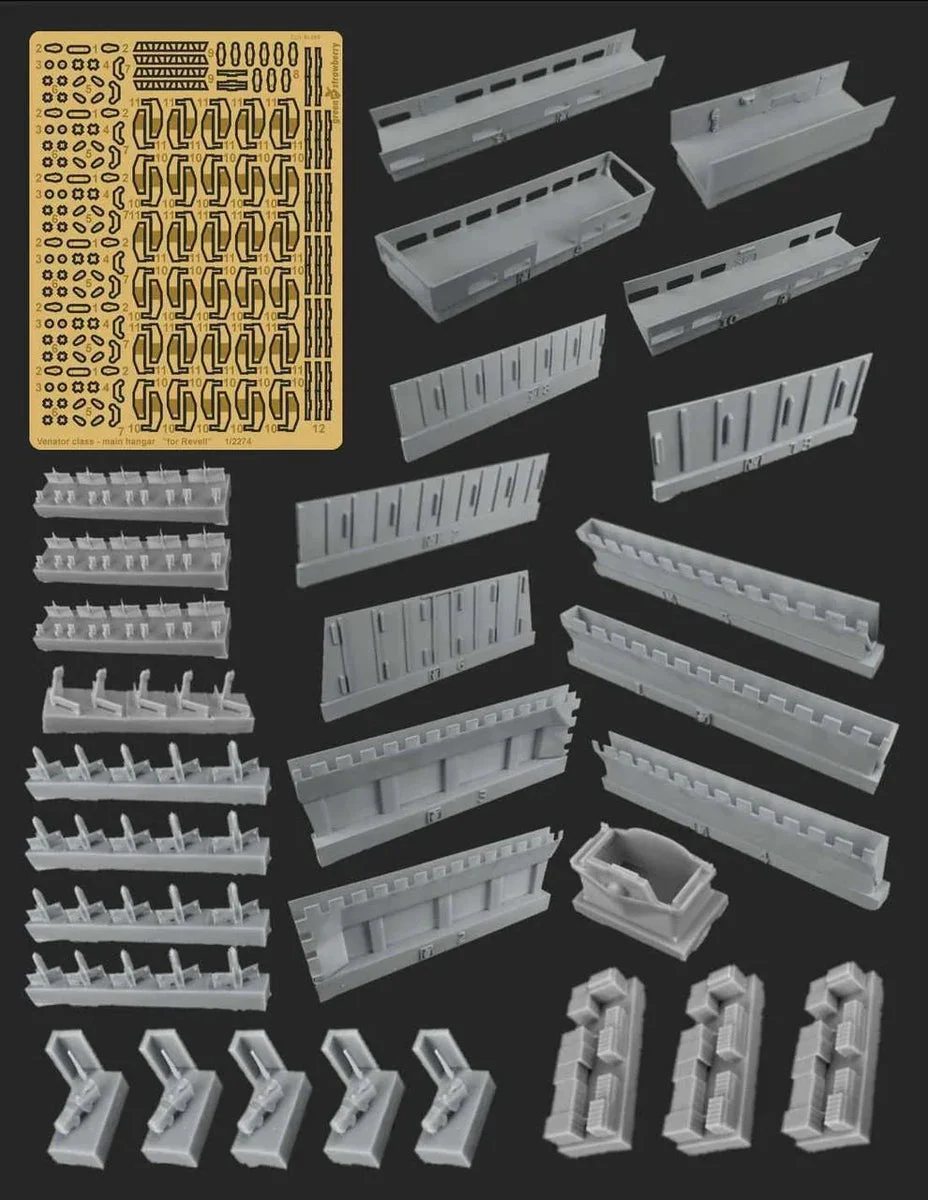 1/2274 Green Strawberry Venator Class - Main Hangar 9620