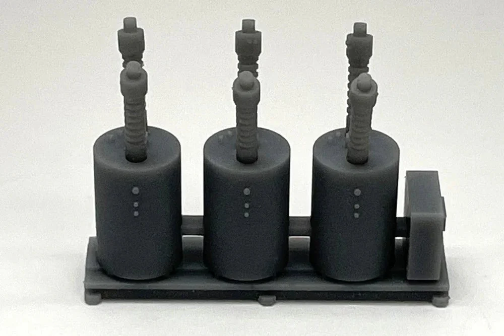 N Phoenix Precision Transformer Load #1 with Insulators 30580 - Phoenix Precision Models