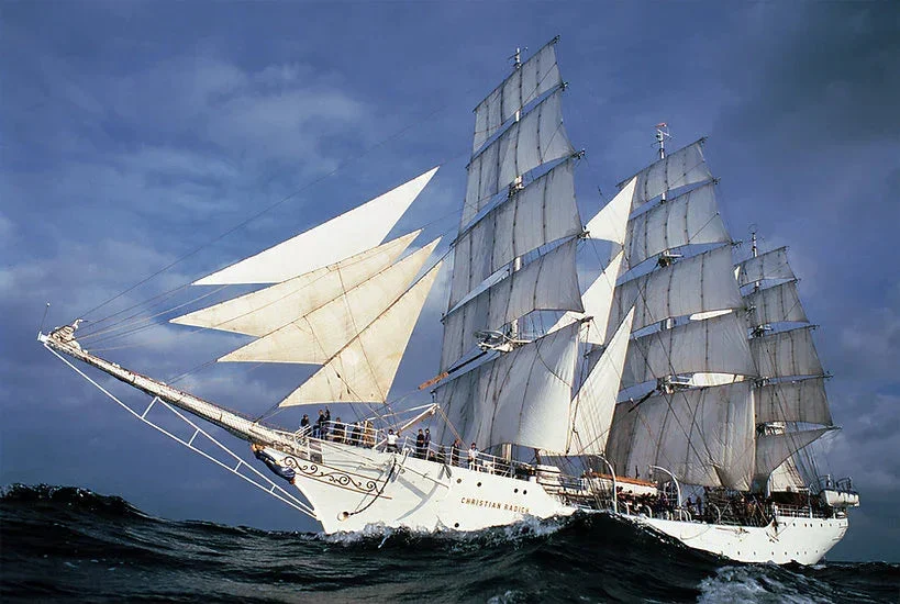 Tomax Puzzles Sailing-Ship 1000pc 100-129