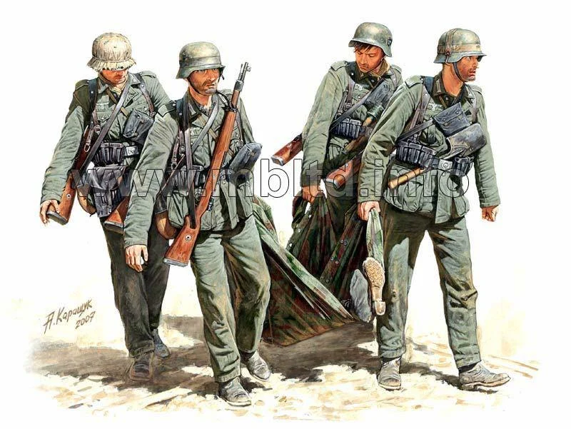 1/35 Master Box Casualty Evacuation Figures (Summer 1942) 3541 - Master Box LTD