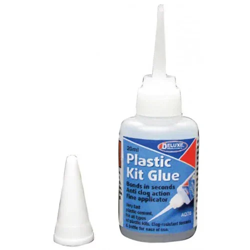 Deluxe Materials Plastic Kit Glue AD70