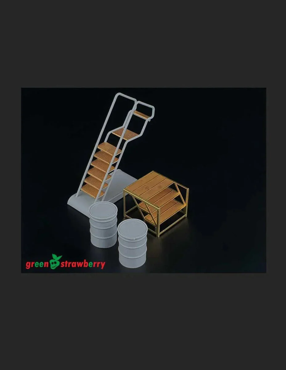 1/32 Green Strawberry Colonial Hangar Equipment Vol.I 11820