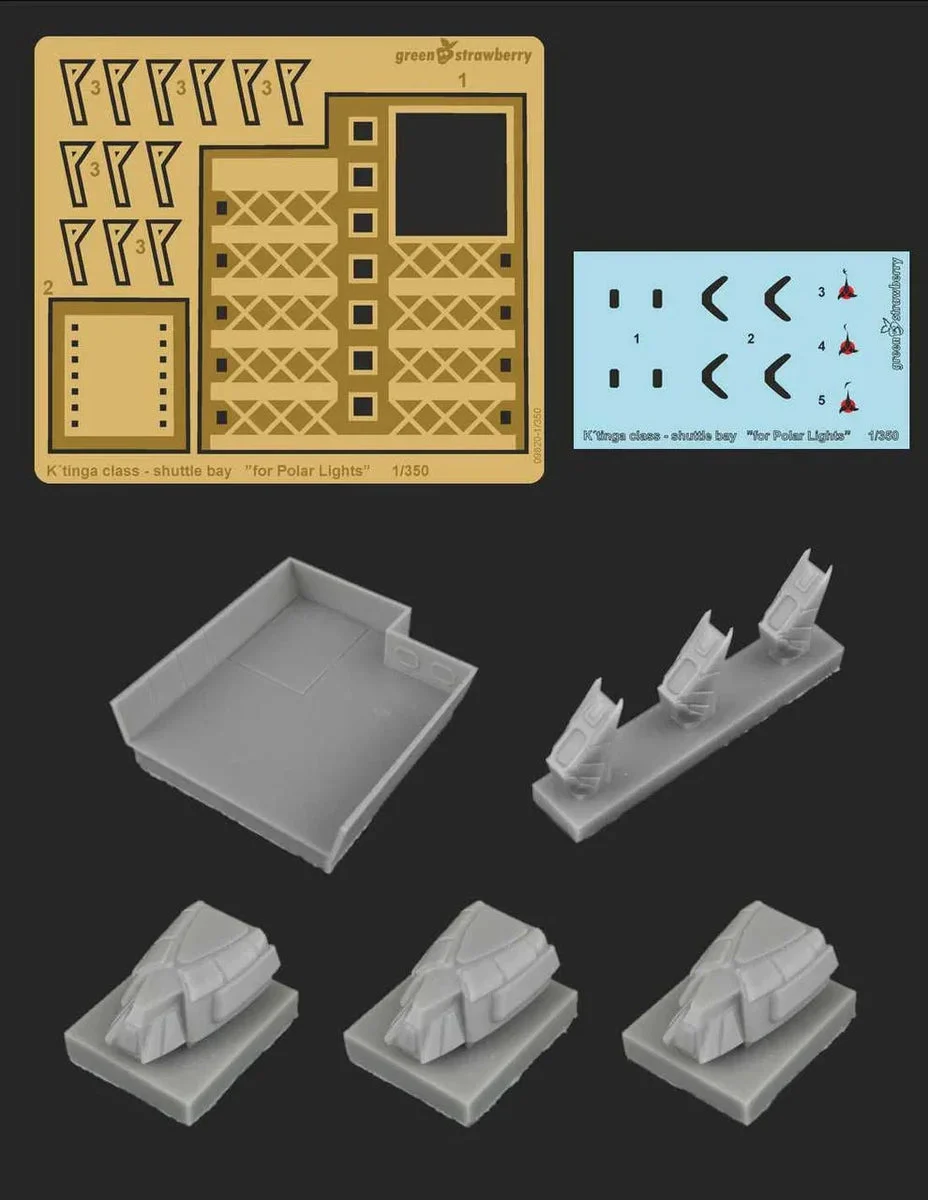 Green Strawberry K'Tinga Class - Shuttle Bay Upgrade Set 9820