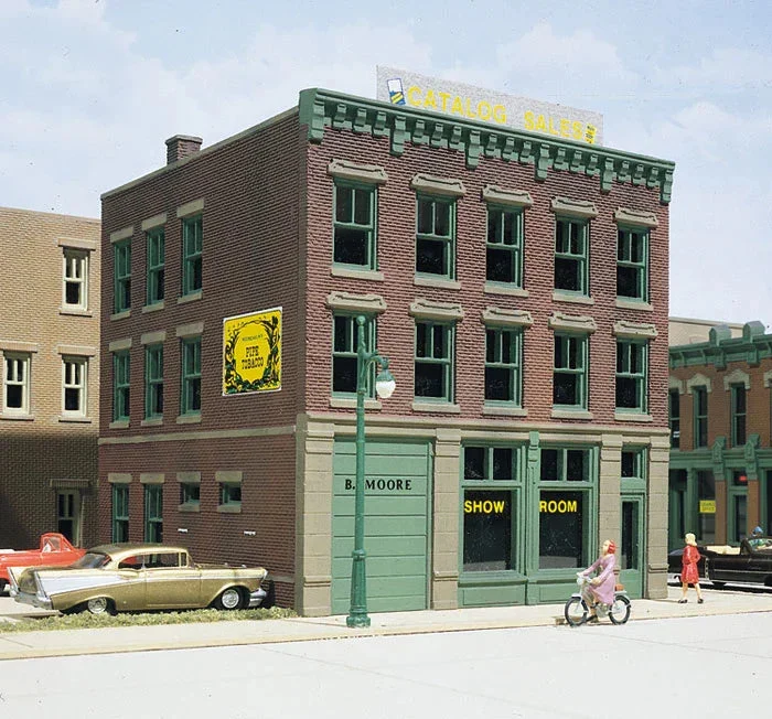 HO DPM B. Moore Catalog/Showroom 10400 - Design Preservation Model