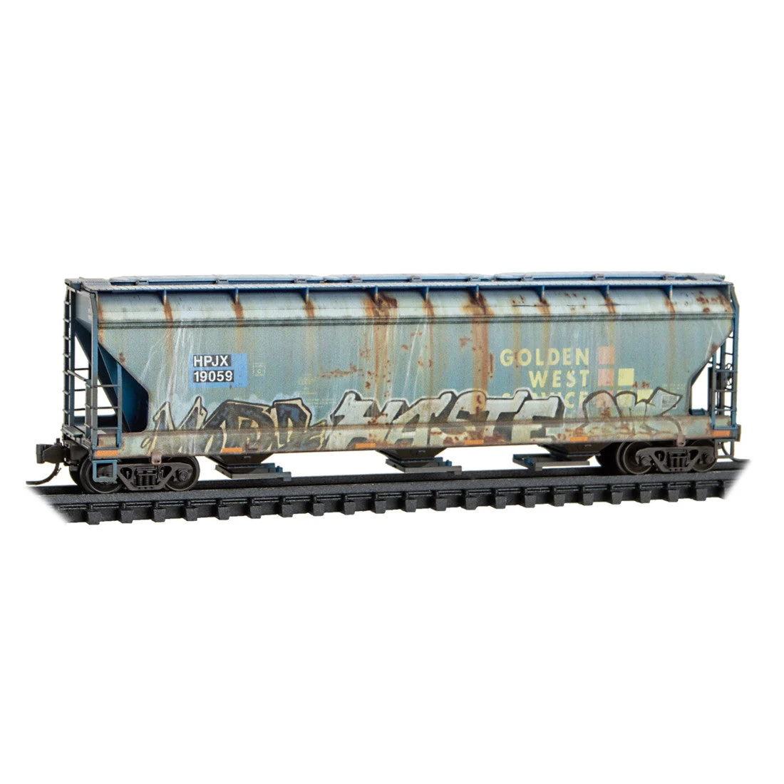 Micro Trains N Scale Helm Leasing/ex-GWS 3-Bay Covered Hopper w/ Elongated Hatches RD# HPJX 19059