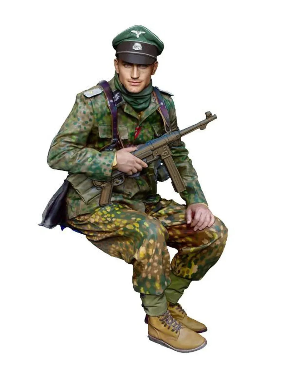 1/16 H3 Models WWII SS Commander 16138
