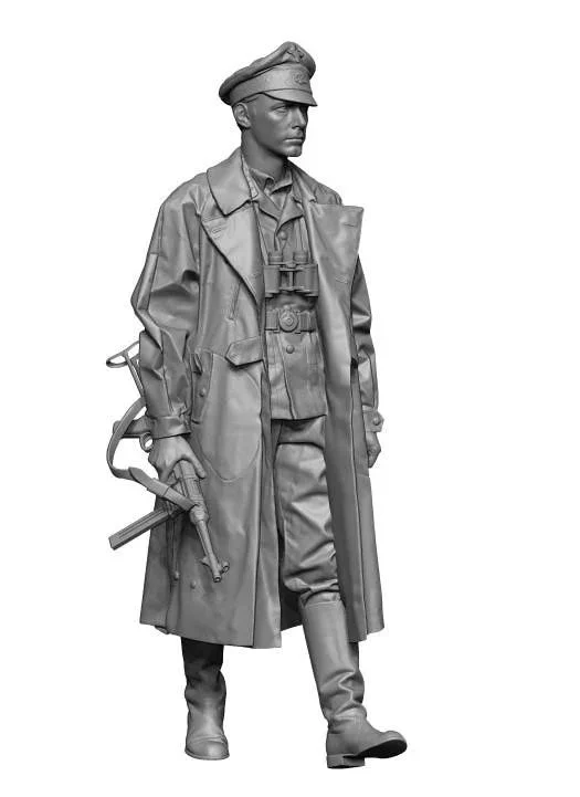 1/35 H3 Models WWII German SS Officer(Raincoat ver) 35146