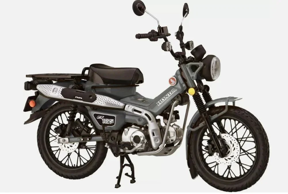 1/12 Fujimi Honda Hunter Cub CT125 Scooter (Snap Molded in Gray) 14214