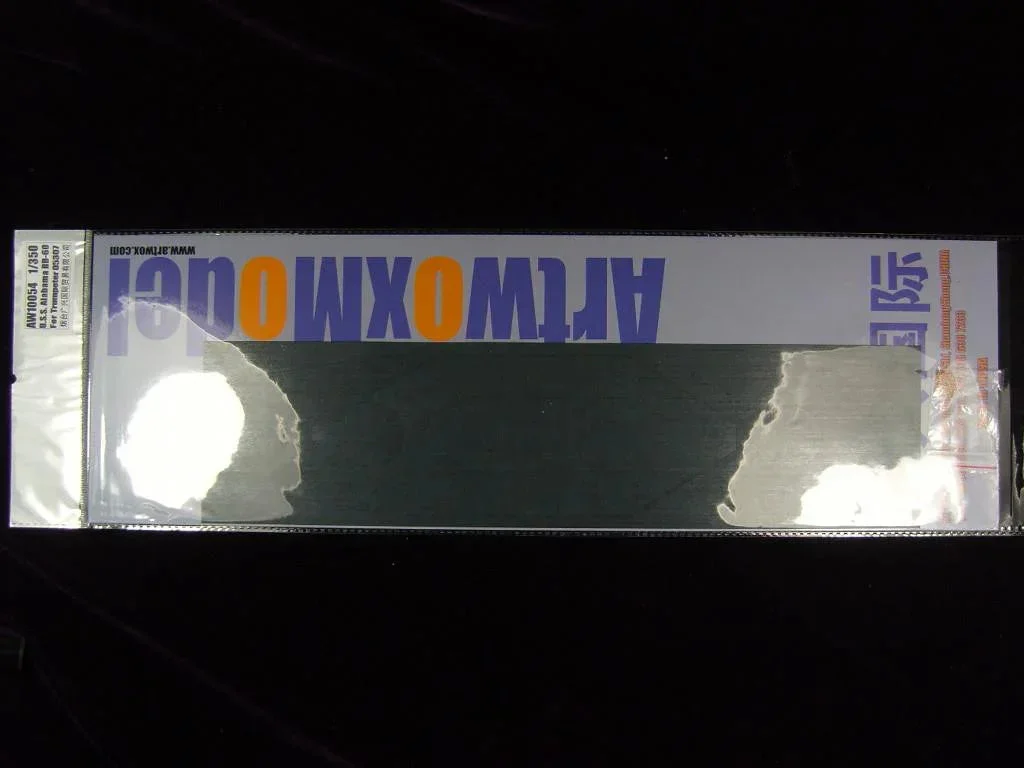 1/350 Artwox USS. Alabama BB-60 Wood Deck 10054