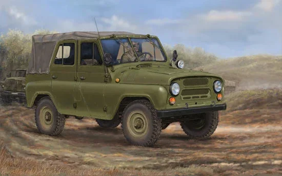 1/35 Trumpeter Soviet UAZ-469 All-Terrain Vehicle - 2327
