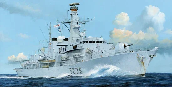 1/350 Trumpeter HMS Type 23 Frigate Montrose (F236) - 04545